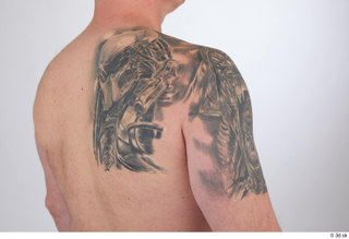 Yury shoulder tattoo 0002.jpg